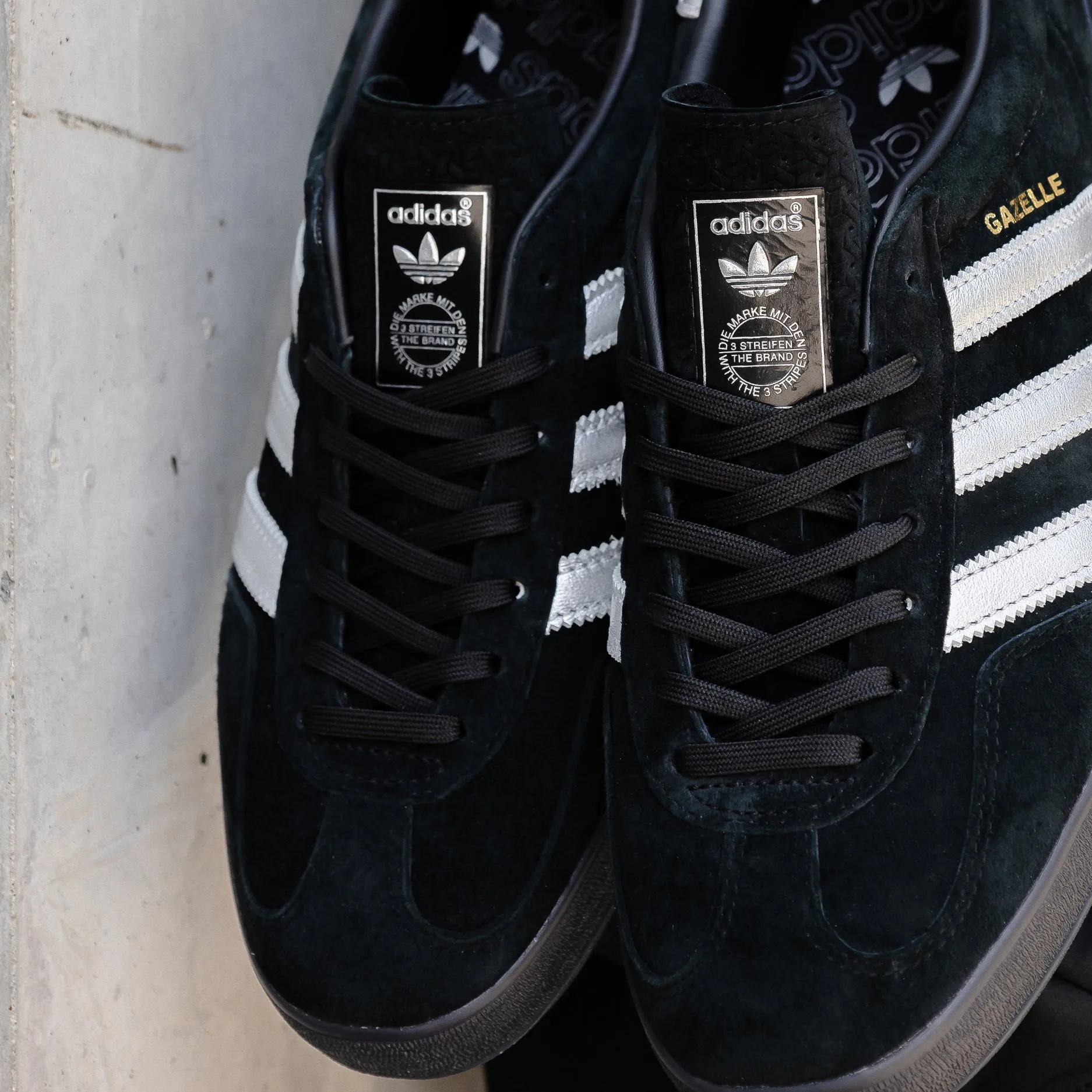 Adidas Gazelle Indoor Sneakers - Core Black/Metallic Silver | Style ID0988 | Classic Retro Sport Shoes