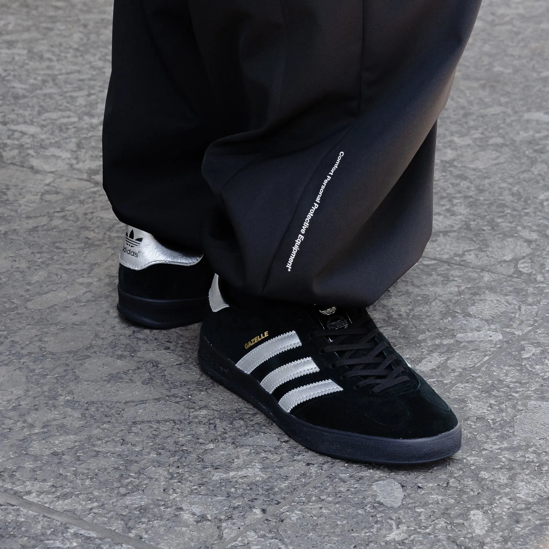 Adidas Gazelle Indoor Sneakers - Core Black/Metallic Silver | Style ID0988 | Classic Retro Sport Shoes