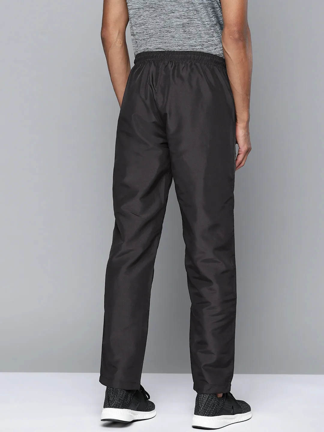 Alcis Men Black Solid Track Pants