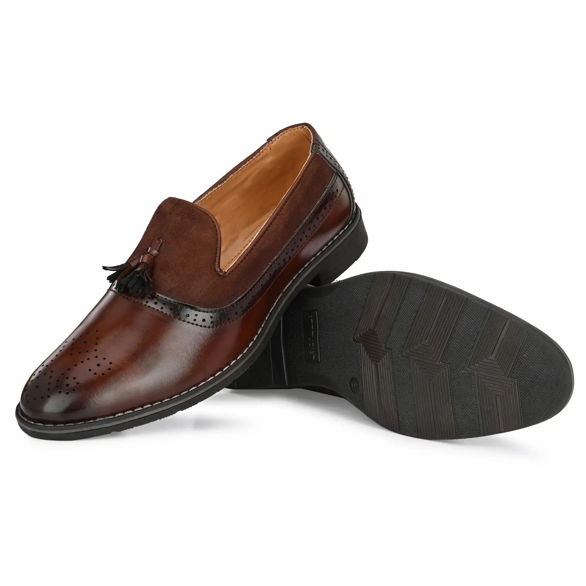 Attitudist Unisex Handcrafted Brown Tassel Loafer With Knotted Laces In Moccassin Style