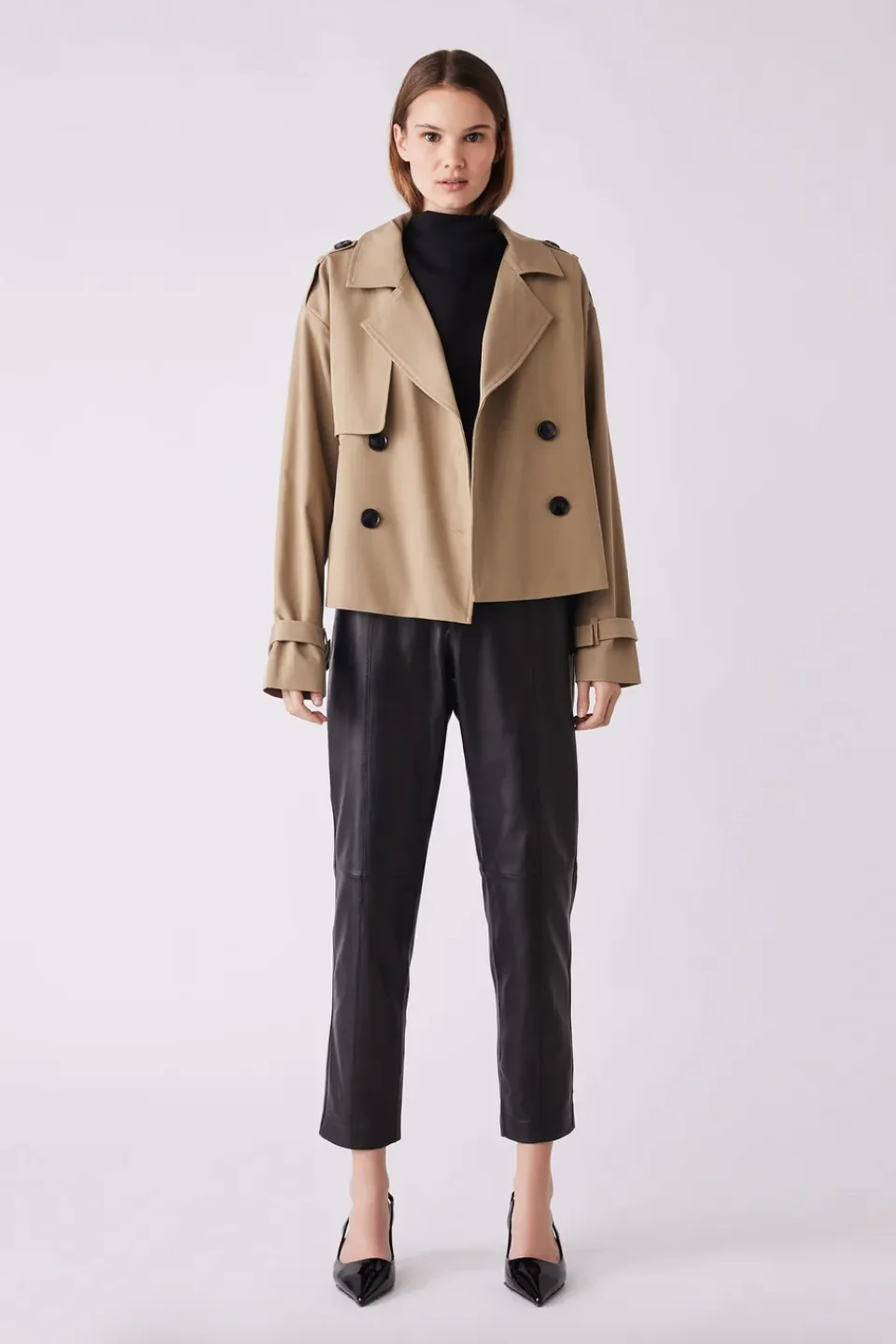 Avenue Cropped Trench