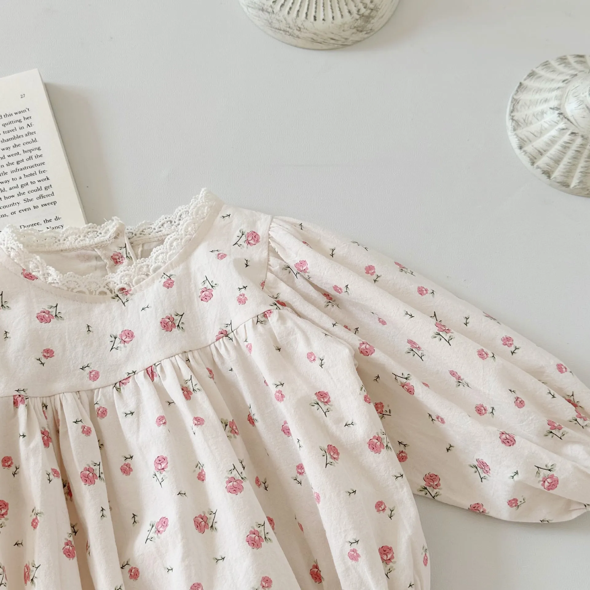 Baby Girls Flower Print Rompers Wholesale 240301102