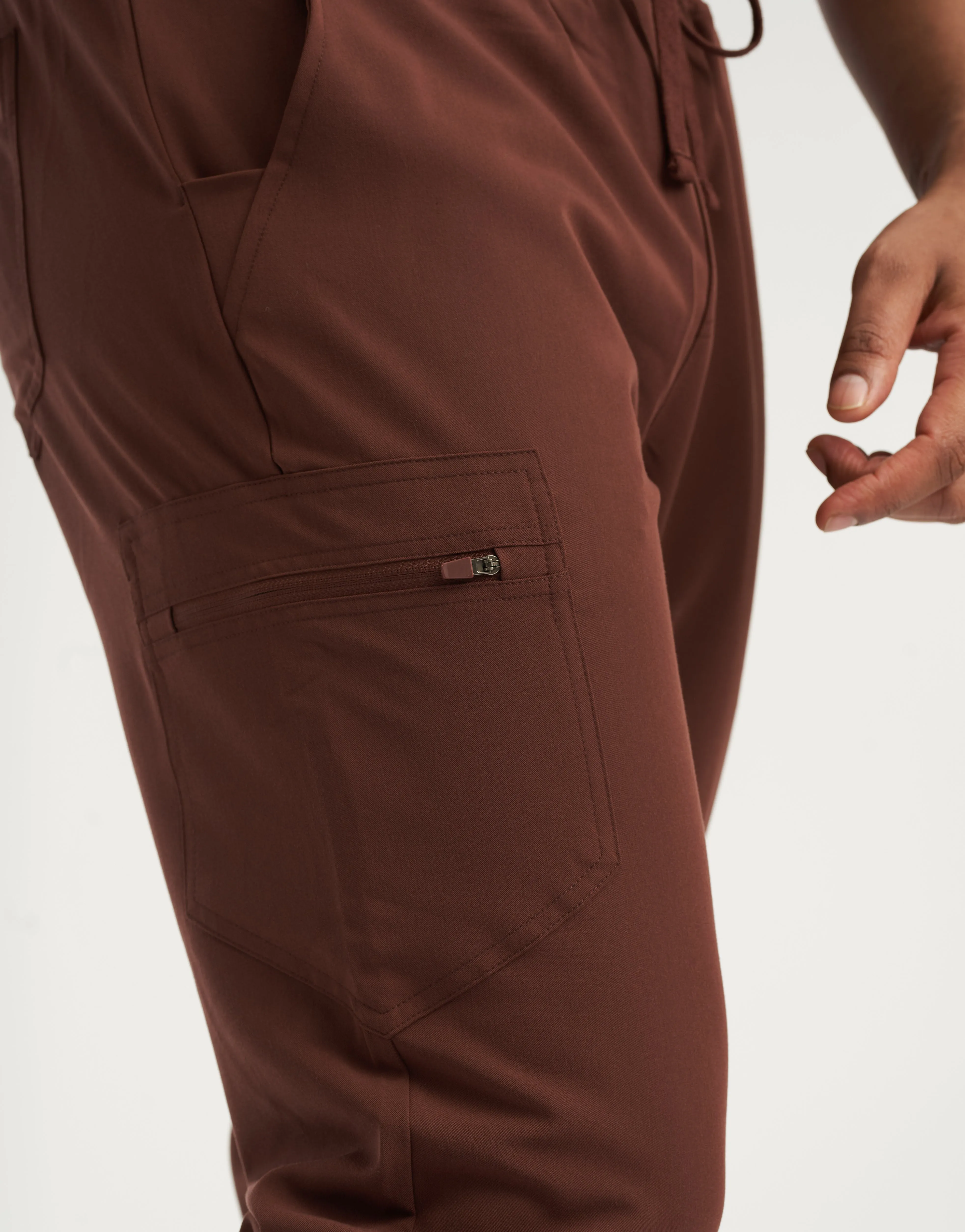 Essential Jogger Scrub Pants - Cocoa