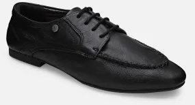 Ezok Men Black Leather Casual Shoes