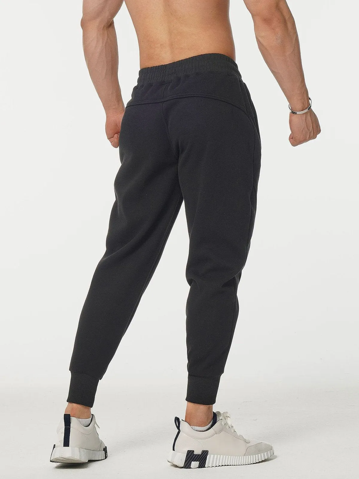 Kinetic Loose fit Sweatpant Jogger All Season Essential