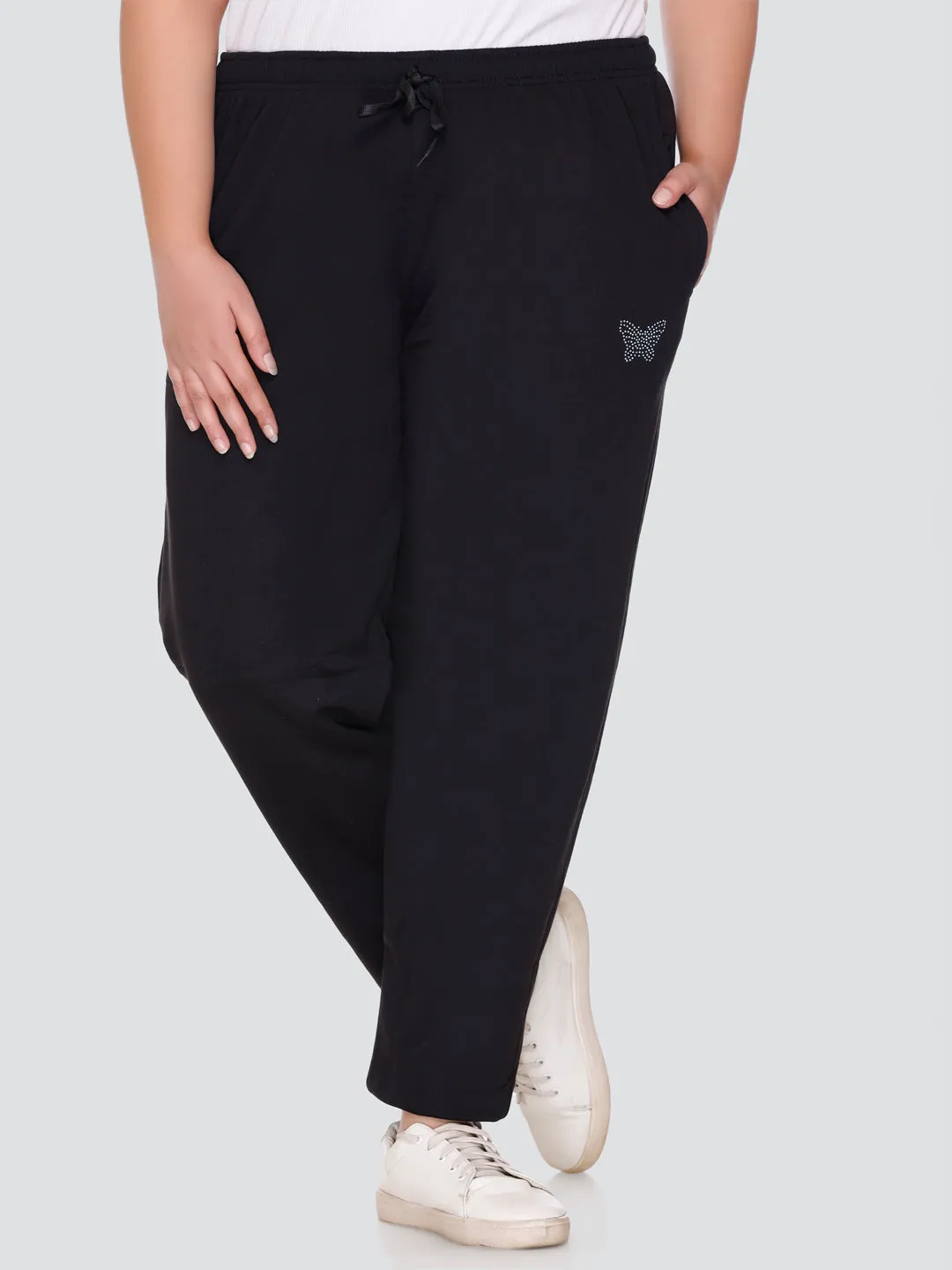 Plus Size Winters Cozy Fleece Track Pants For Women - Black