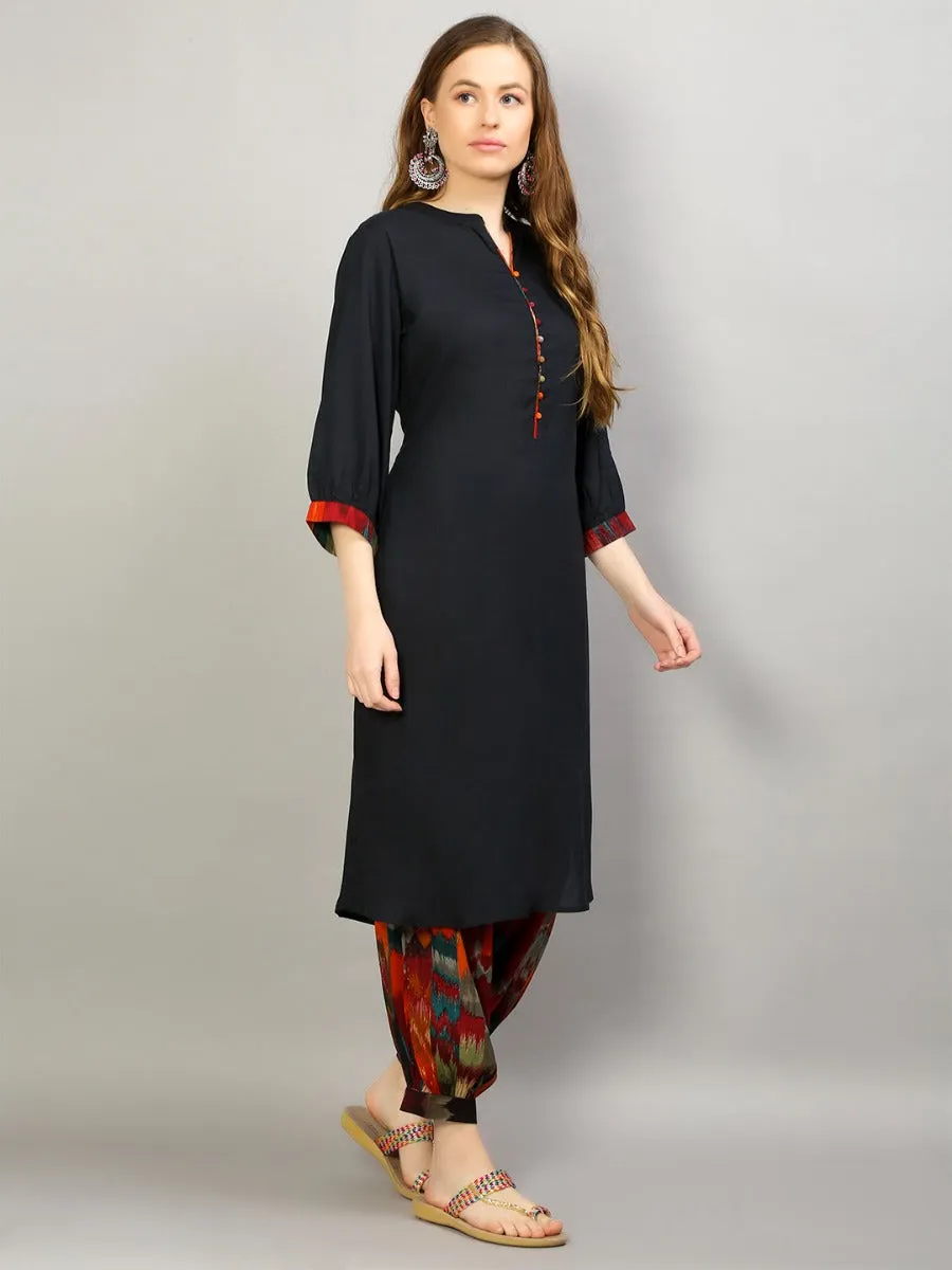 Women Black & Maroon Solid Kurta With Pant